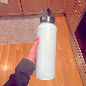 Hydro Flask 40oz